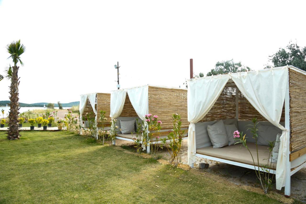 Cunda Fora Glamping Hotel ไอวาลิค ภายนอก รูปภาพ